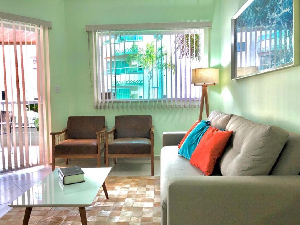 Apartamento Apartamento Ubatuba. 100 Metros Da Praia *