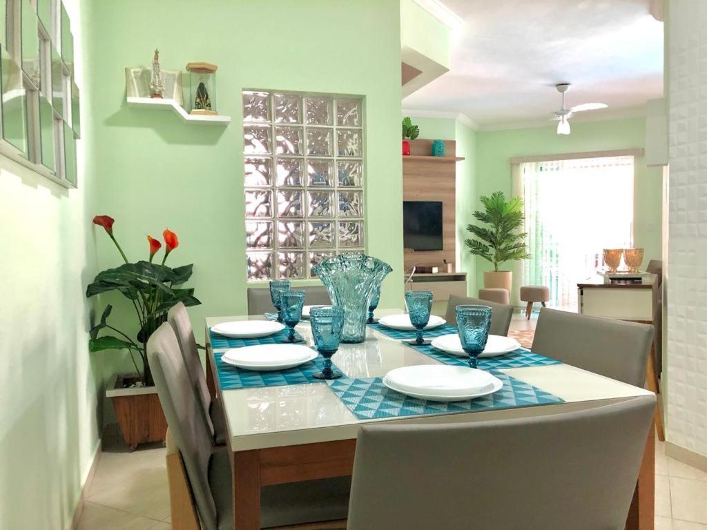 Apartamento Apartamento Ubatuba. 100 Metros Da Praia